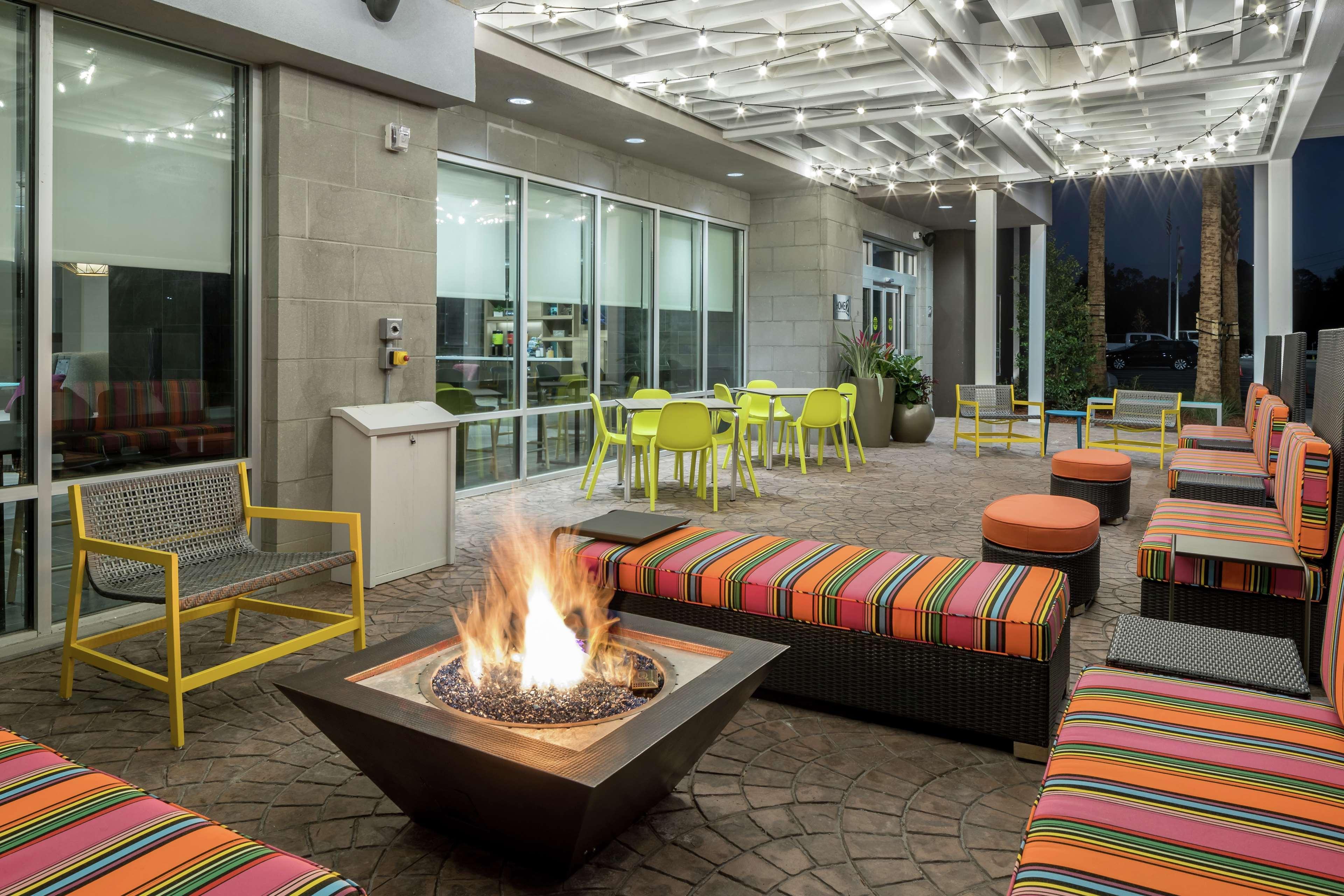 Home2 Suites By Hilton Jacksonville Airport Ngoại thất bức ảnh